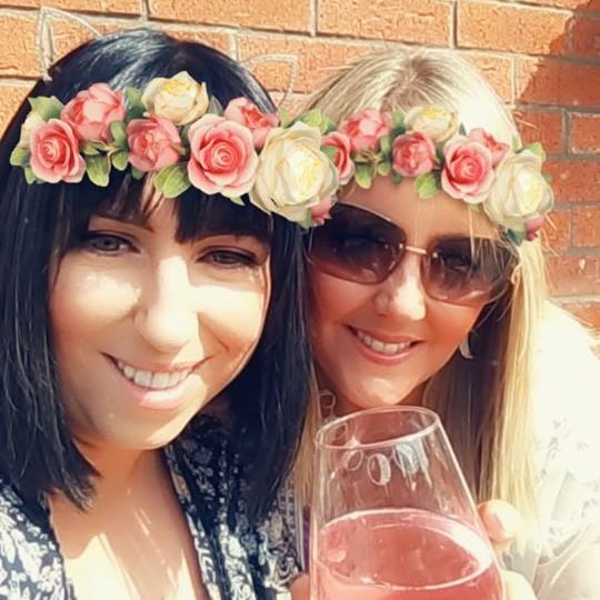 Nicola Kerr Me and  Andrea McFadyen enjoy the summer sun! Best way to spend Summer is with wine and friends