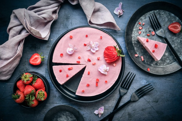 Strawberry Vegan Cheesecake Recipe