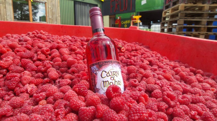 Cairn o Mohr - Wine in raspberries