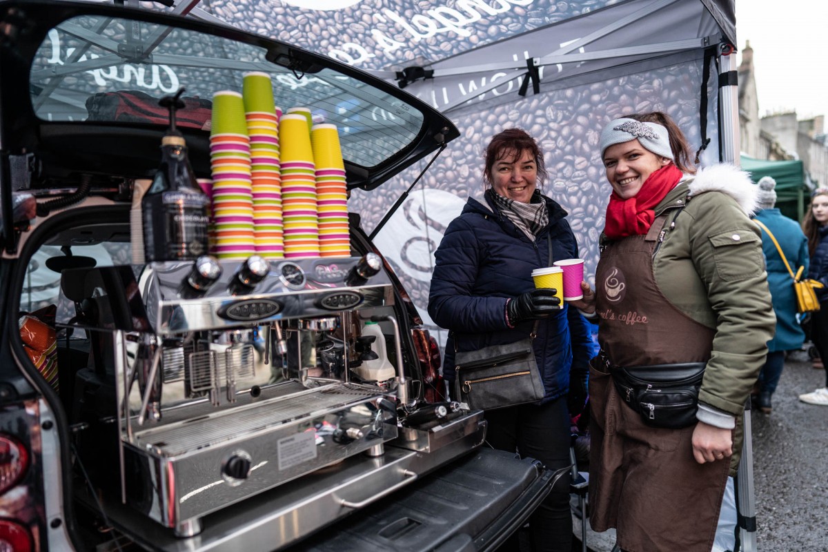 Hot drinks were essential fuel for this chilly winter event.