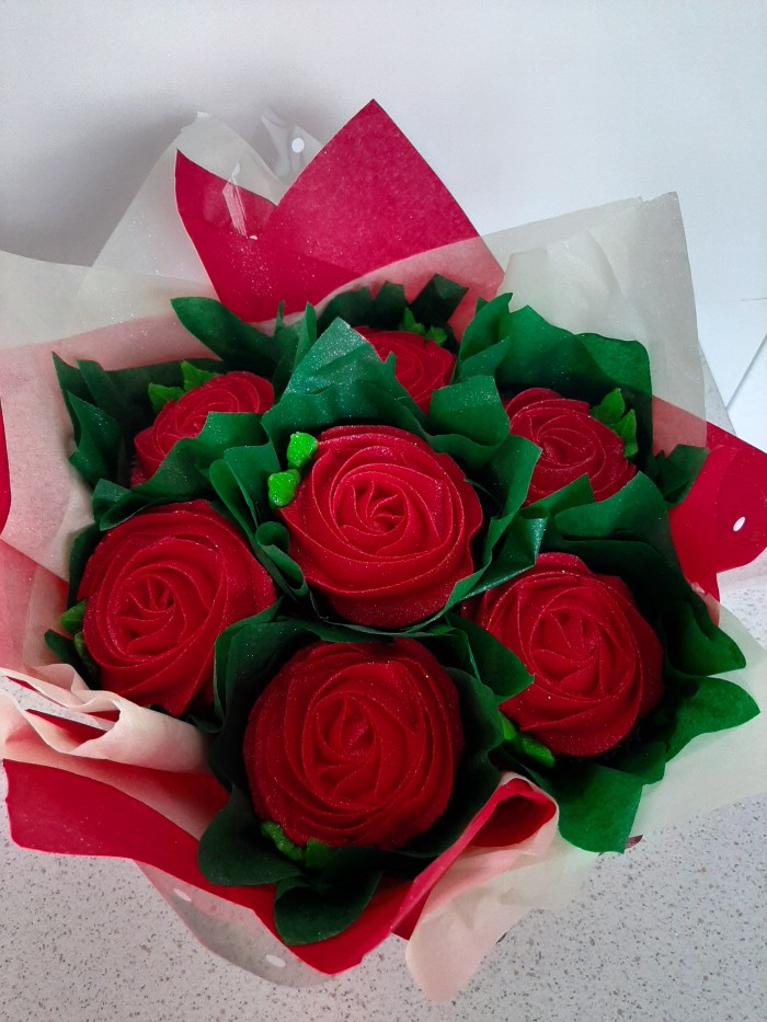 Cake Bouquets - Red Roses